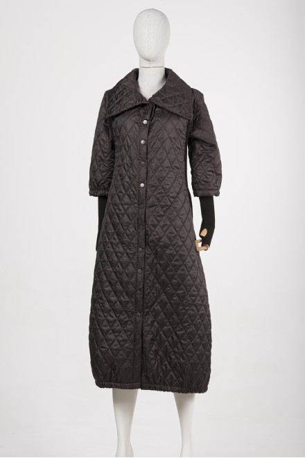 QUILTED COAT / BROWN