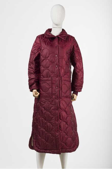 QUILTED COAT / BURGUNDY
